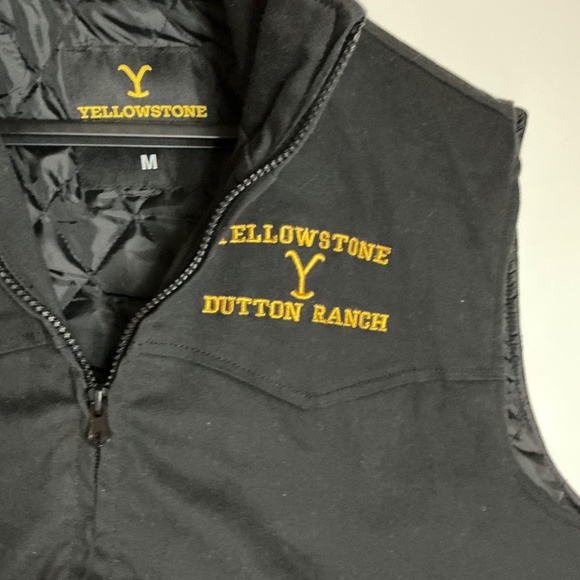 Yellowstone Men’s micro fleece lined vest size M Like New - Picture 2 of 6